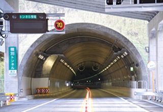 トンネル照明設備
